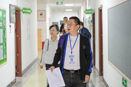成都师上高中