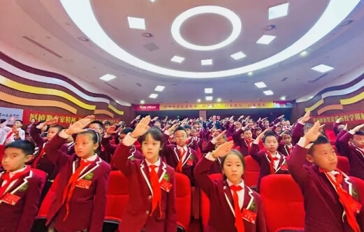 眉山东辰学校