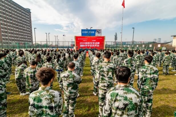 成都万通高级技工学校