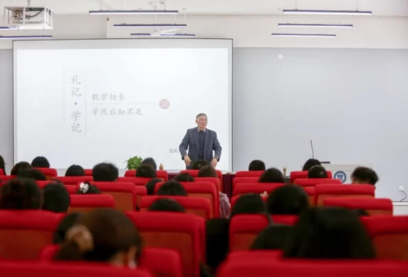 德阳科贸职业学院中职部