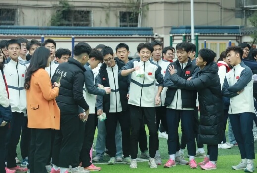 眉山育英实验学校