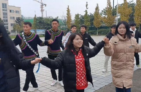 四川省绵竹市职业中专学校
