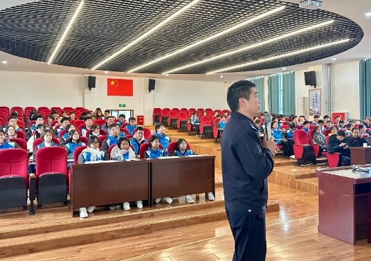 成都天翼学校