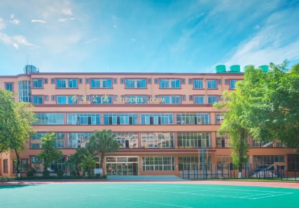 成都市金牛区实外高级中学