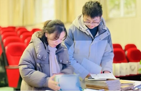 眉山东辰学校