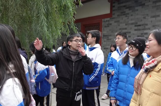新津实验高中