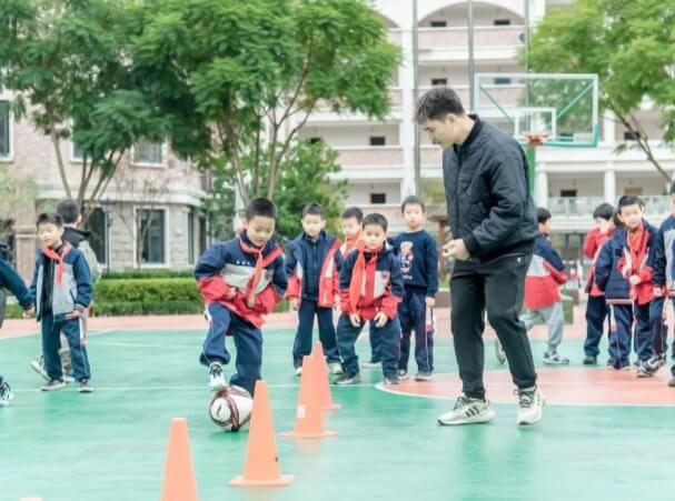 成都新川外国语中学高中部