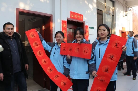 龙泉师一