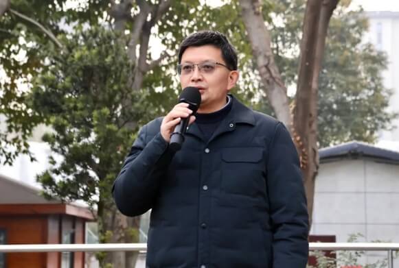 成都佳兴外国语学校