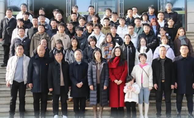 眉山东辰学校