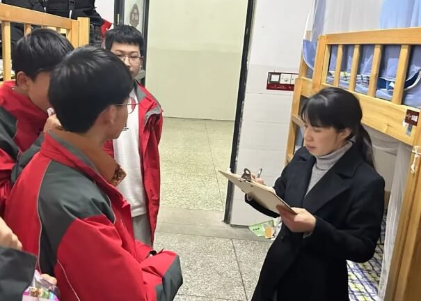 四川省金堂中学校