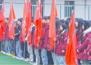 2025年四川省南充外国语中等专业学校招生对象_招生政策