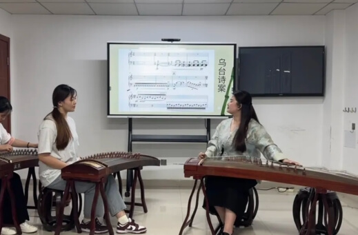 四川文化传媒职业学院