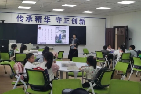 四川省食品药品学校