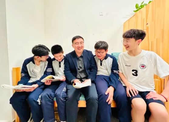成都市新津区外国语实验学校