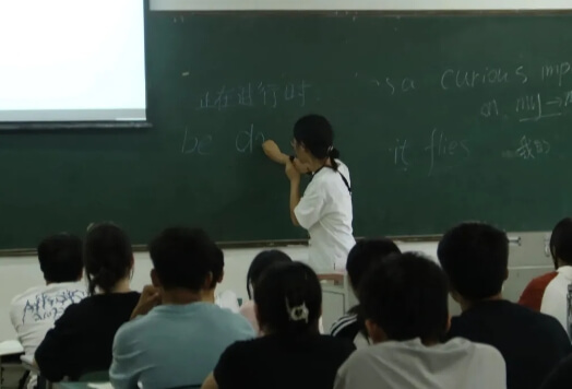 成都广信数字技术职业学校