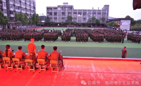 2025年南充电子工业学校校园环境如何_校园环境介绍