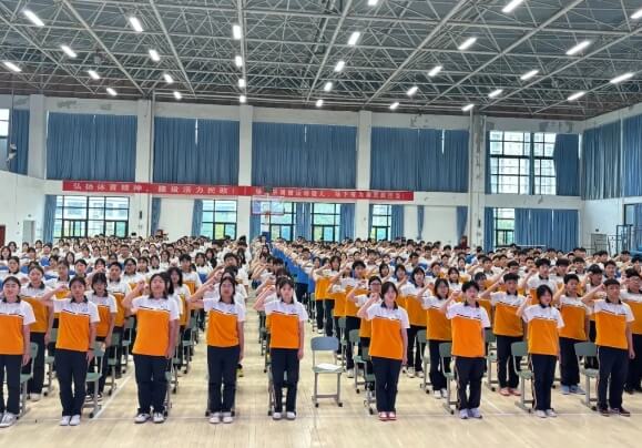 四川省志翔职业技术学校 四川省志翔职业技术学校