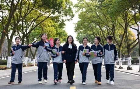 四川矿产机电技师学院