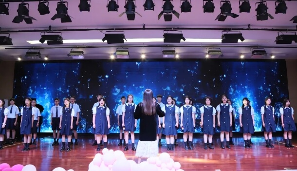 成都冠城实验学校