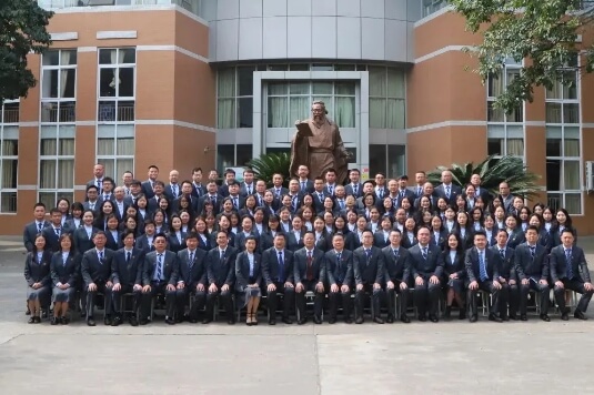 成都冠城实验学校