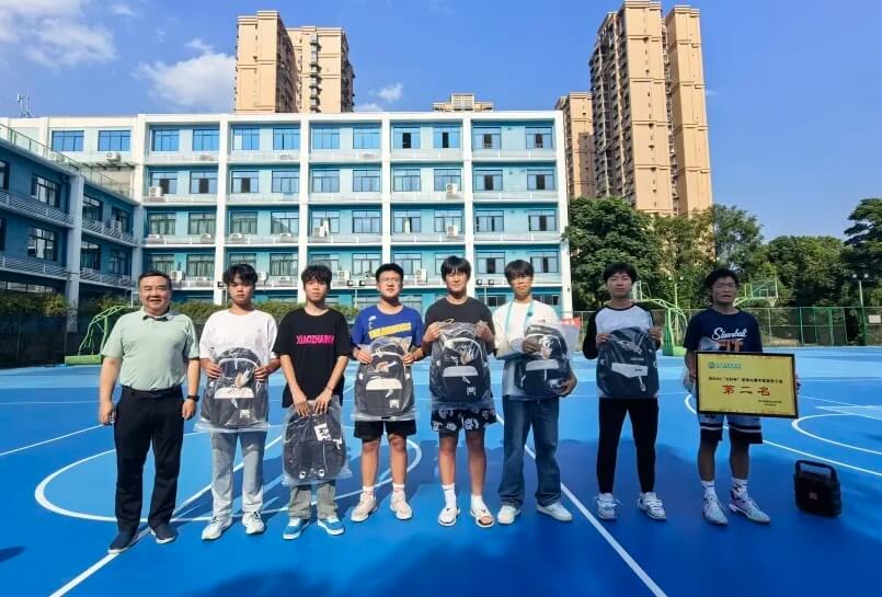 四川省服装艺术学校