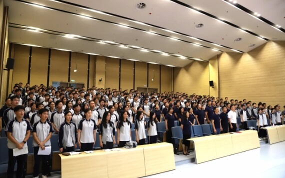 成都市新津区成外学校