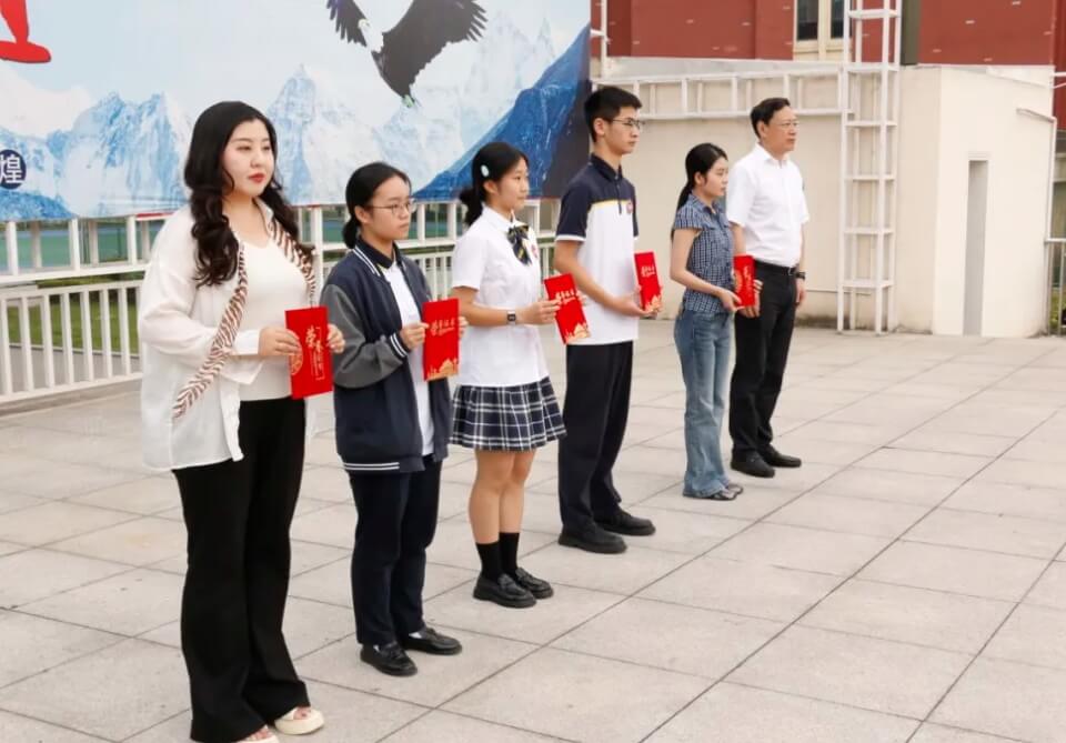 2026年彭州市宏德学校师资如何_师资介绍
