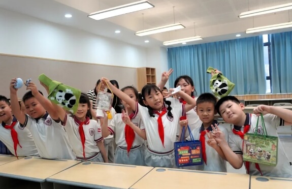 龙泉西川汇锦都学校 龙泉西川汇锦都学校