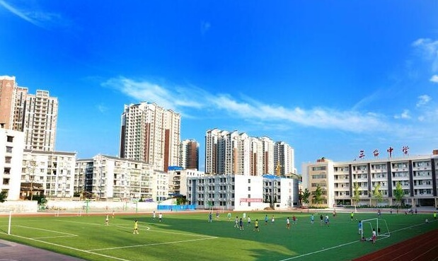 三台中学 三台中学