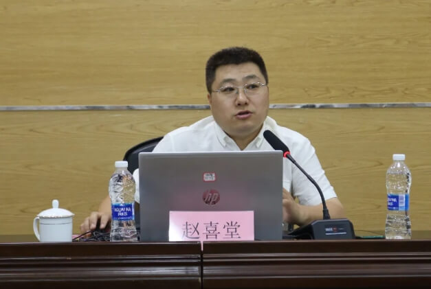 四川托普计算机职业学校