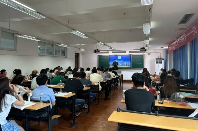 成都市金牛区实外高级中学 成都市金牛区实外高级中学