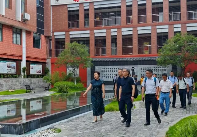 广元市树人中学 广元市树人中学