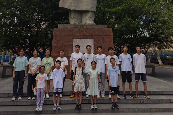成都外国语学校