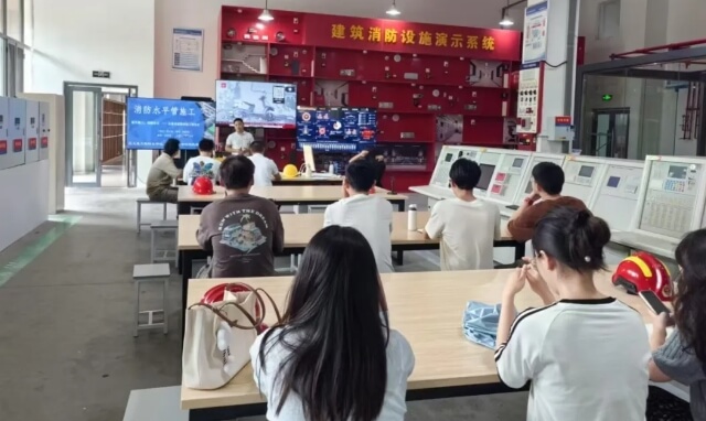 南充科技职业学院