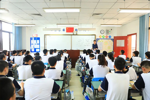 天府师大一中高级中学招生简章