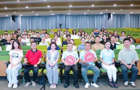 绵阳泛美飞行职业技术学校