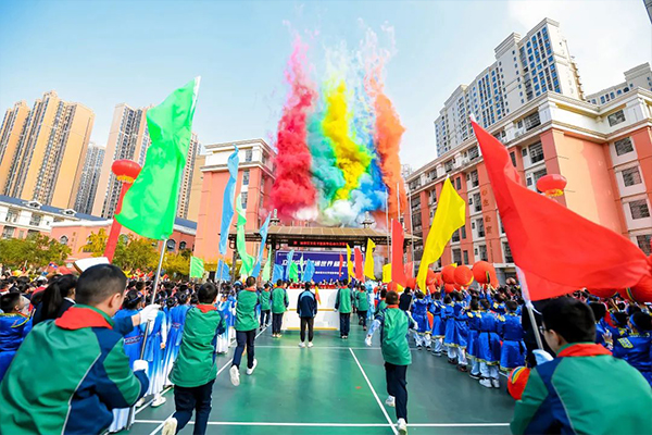 百悦成龙学校