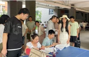 2026年广汉中学高中师资怎么样_师资介绍