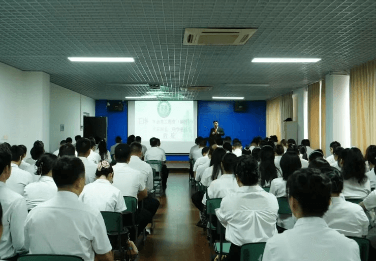 2026年成都华商理工职业学校办学规模怎么样_大不大