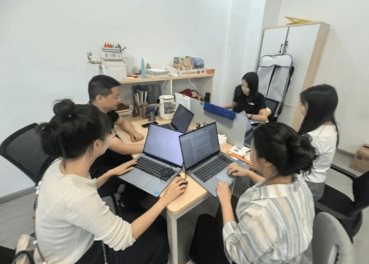 成都市龙泉驿区西川汇锦都学校