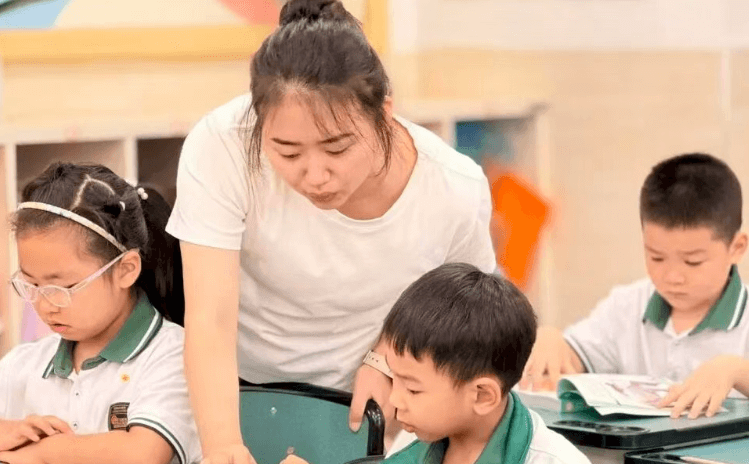 眉山东辰国际学校