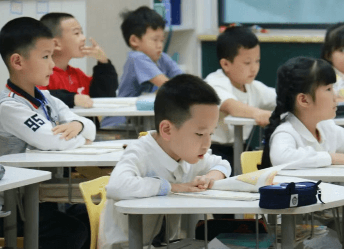 2026年都江堰市领川实验学校校园环境怎么样_好不好