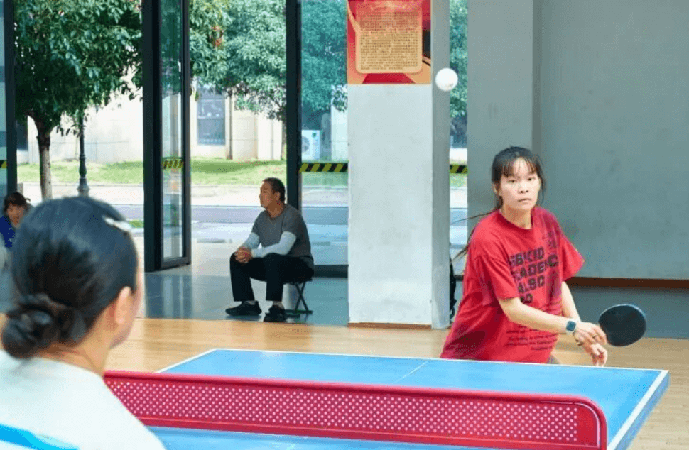 彭州市宏德学校
