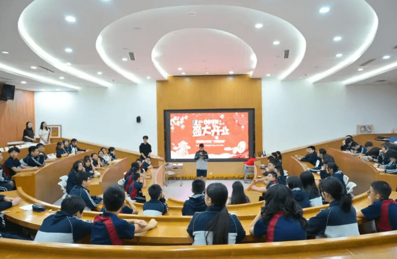成都润德英才学校