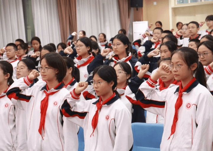 四川师大附中成龙分校