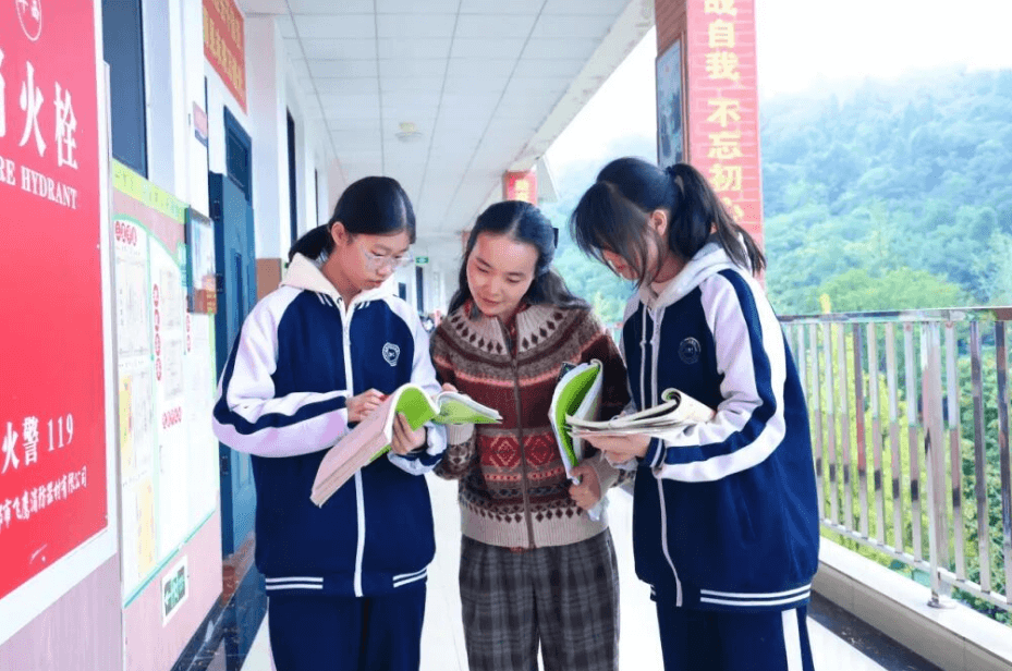 仁寿新科学校 仁寿新科学校