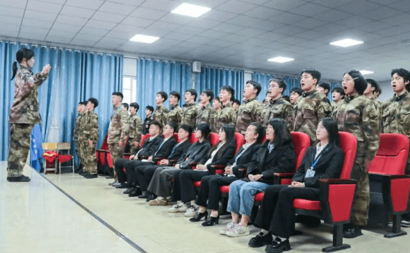 四川省服装艺术学校