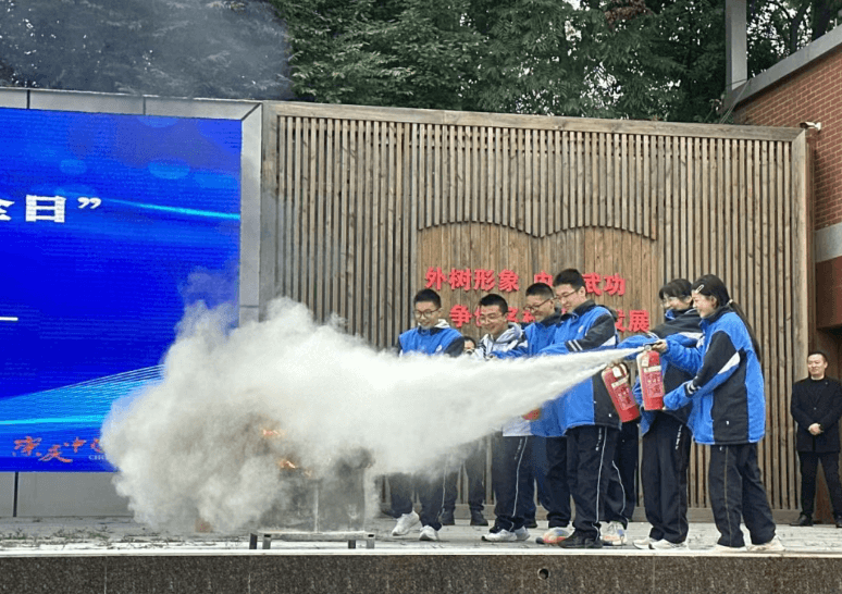 崇庆中学 崇庆中学