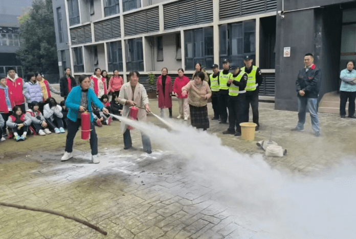 成都市锦江区综合高中